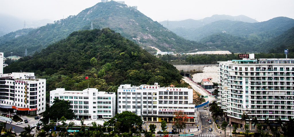 1024x477xshenzen.jpg.pagespeed.ic.GMUlCmhoWk