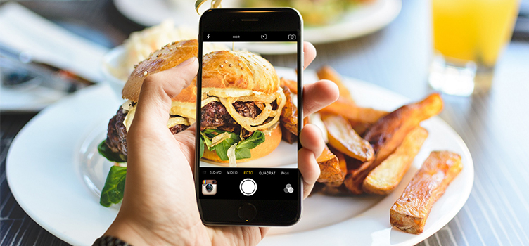 Digital Signage and Instagram Working Together